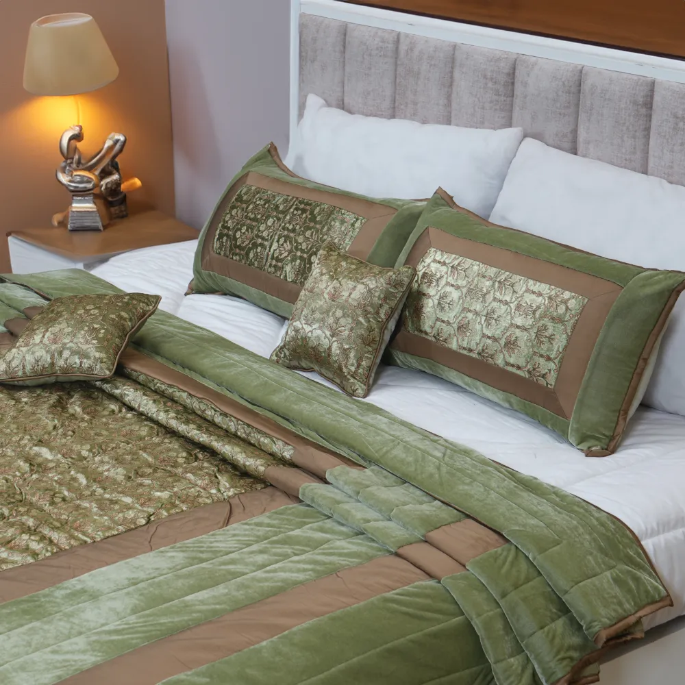 Fantasy Rope Bedspread | Sughati